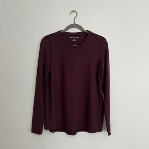 American Eagle women’s long sleeve - size M